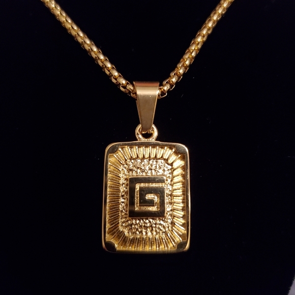 Jewelry - New Gold Plated Initial "G" Box Chain Neck…